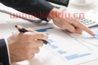 什么学历学金融专业的(什么人学金融) 什么学历学金融专业的(什么人学金融)